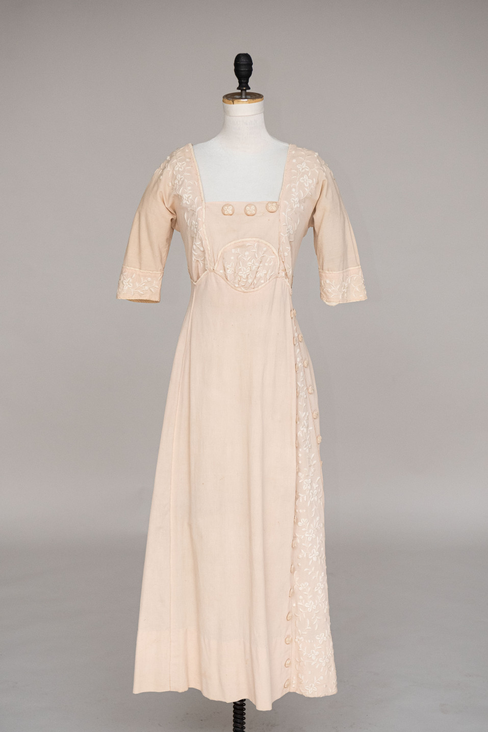 Women's Dress c. 1914, Silk Crepe