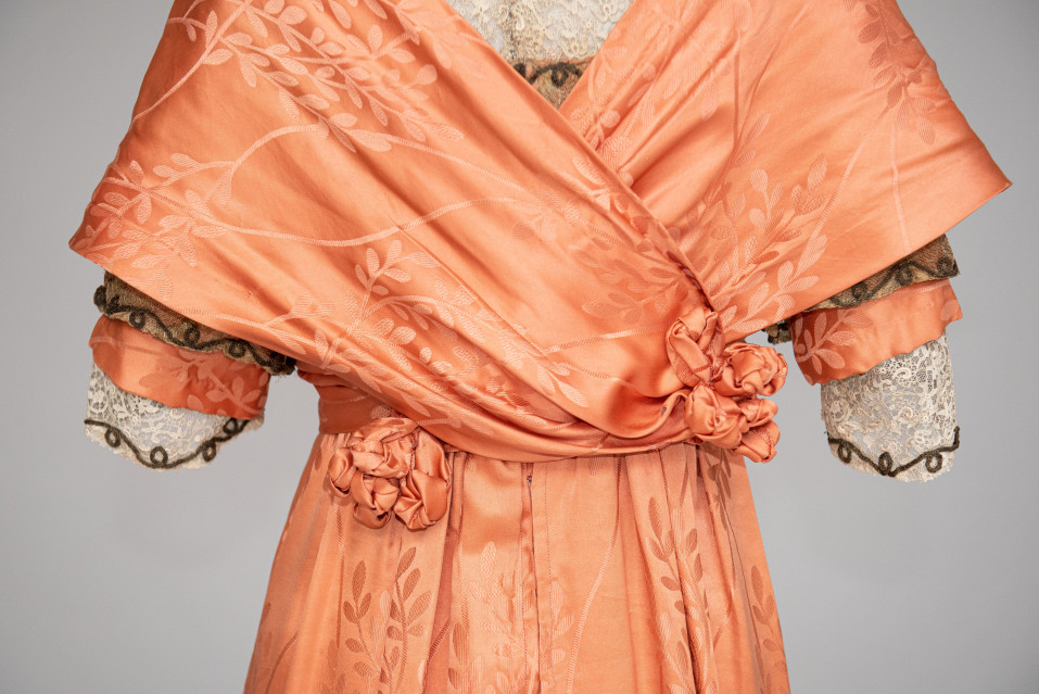 Women's Evening Dress c 1912 Silk Jacquard