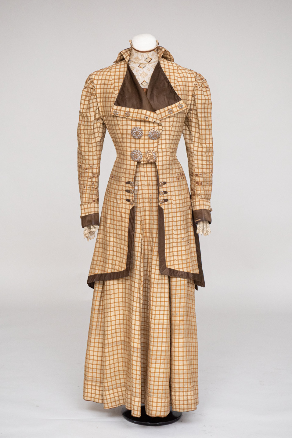 Women's Walking Ensemble c. 1911-1912