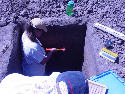 Student working an a test excavation at the 2003 KAFS 